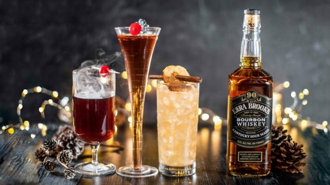 ezra brooks bourbon with cocktail