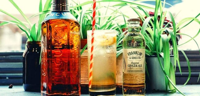 https://whiskey.rocks/wp-content/uploads/tincup-american-whiskey-cocktail-650x313.jpg