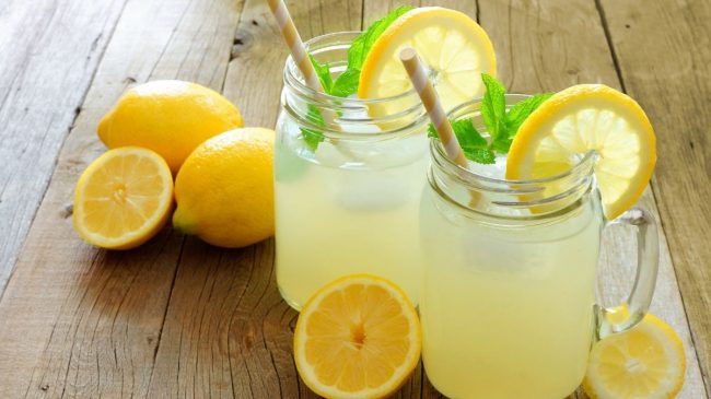 whiskey lemonade